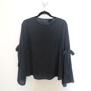 Who What Wear Bell Sleeve Polka Dot Blouse Black White women’s Small